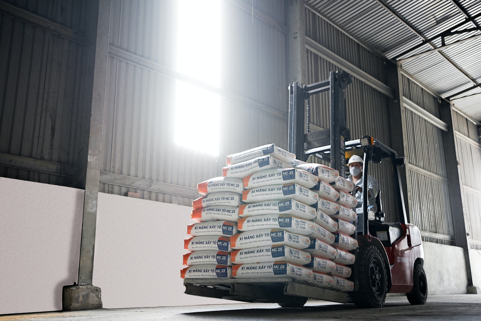 Essential Forklift Training: Mastering the Lift with Ace Forklifting